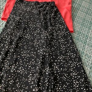 Flowy Skirt w one sleeve shirt